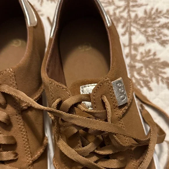 UGG Women’s Brown Sneakers - Picture 5 of 5